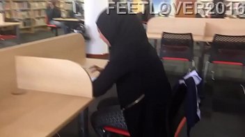 Hijabi library flats dangle w/face