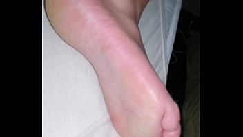 Cumshot on her s. foot