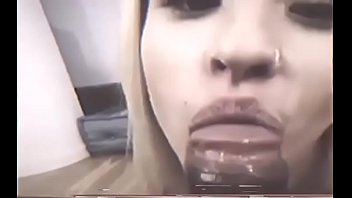 Iggy Azalea black cock Blowjob