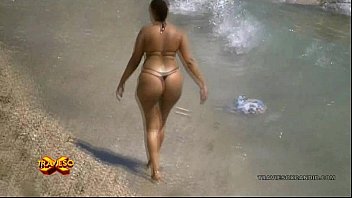 bikini tanga cubana playa HD 480p traviesox